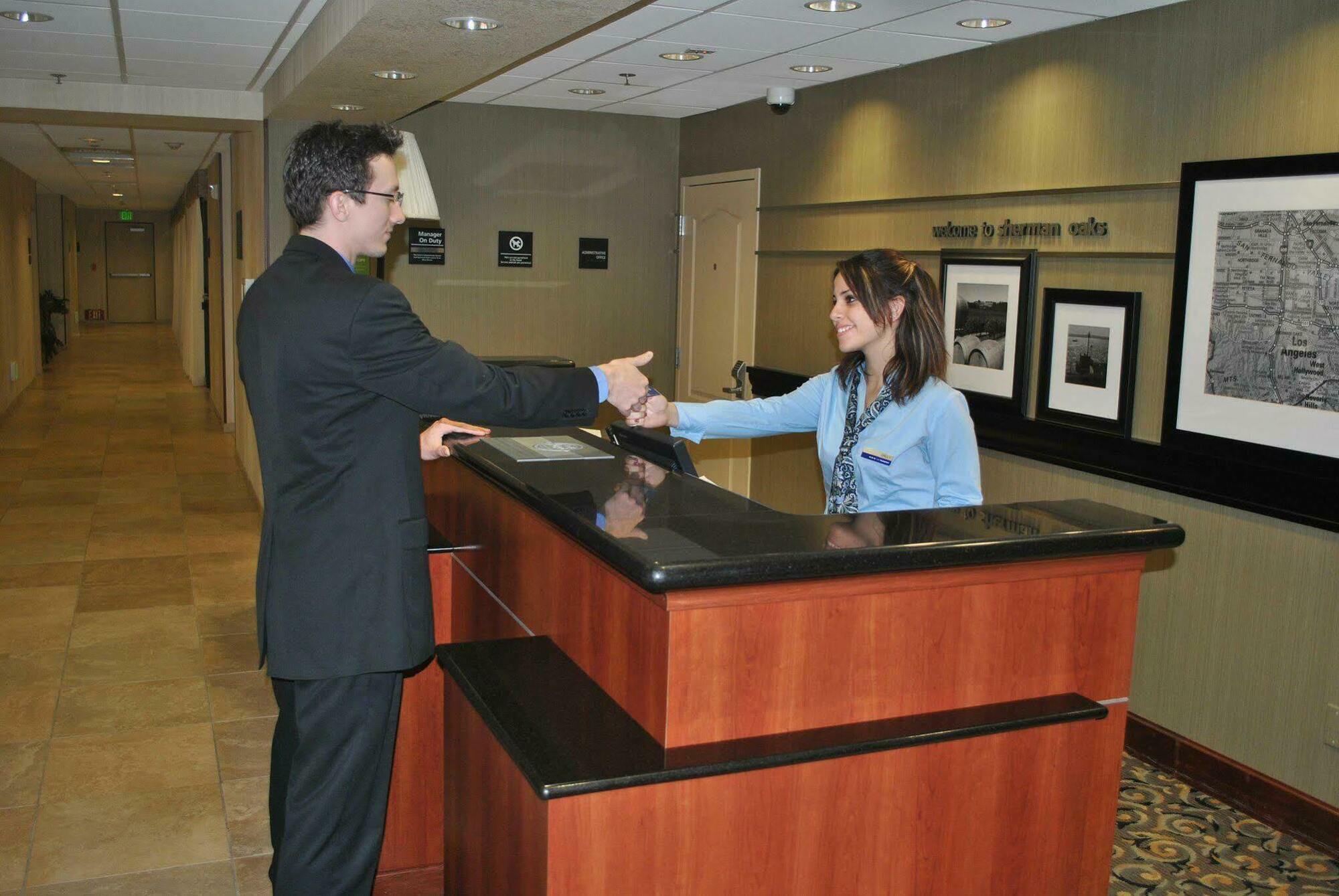 Hampton Inn & Suites Sherman Oaks Los Angeles Interior foto